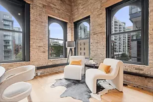 368 W Huron St, Chicago, IL 60654 - Photo 15