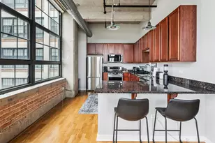[Address not provided], Chicago, IL 60618 - Photo 5