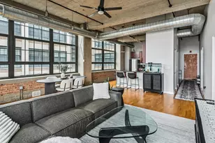 [Address not provided], Chicago, IL 60618 - Photo 3