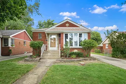 4838 W 97th Place, Oak Lawn, IL 60453 - Photo 1