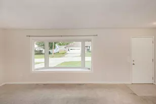 533 N Florence St, Geneseo, IL 61254 - Photo 3