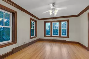 1324 Fredrickson Pl, Highland Park, IL 60035 - Photo 9