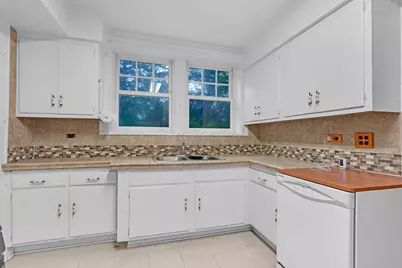 1324 Fredrickson Place, Highland Park, IL 60035 - Photo 11