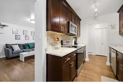 9812 S Karlov Avenue #4D, Oak Lawn, IL 60453 - Photo 5