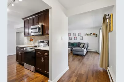 9812 S Karlov Avenue #4D, Oak Lawn, IL 60453 - Photo 3