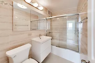 655 W Irving Park Rd, Chicago, IL 60613 - Photo 17