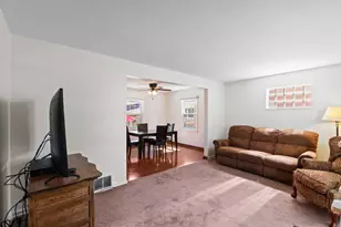 759 Westchester Blvd, Westchester, IL 60154 - Photo 3