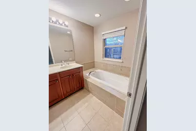 742 Summit Lane, Vernon Hills, IL 60061 - Photo 9