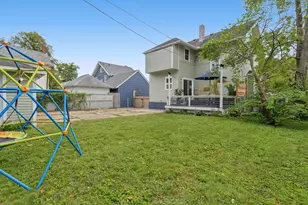 1104 W Washington St, Champaign, IL 61821 - Photo 9