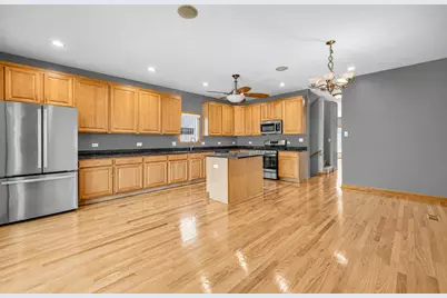 [Address not provided], Chicago, IL 60620 - Photo 7