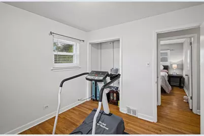 274 N Highview Avenue, Elmhurst, IL 60126 - Photo 13