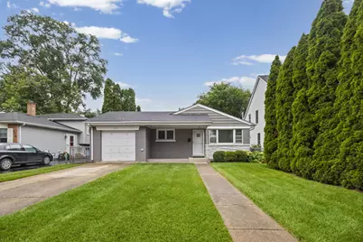 274 N Highview Avenue, Elmhurst, IL 60126 - Photo 1