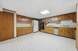 8524 Golfview Dr, Orland Park, IL 60462 - Photo 31