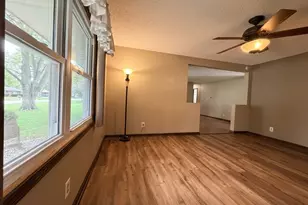 2636 N Osage Dr, Bourbonnais, IL 60914 - Photo 7