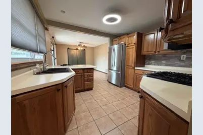 2636 N Osage Drive, Bourbonnais, IL 60914 - Photo 11