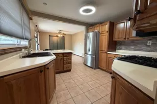 2636 N Osage Dr, Bourbonnais, IL 60914 - Photo 11