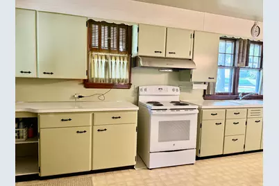 2113 12th Street, Peru, IL 61354 - Photo 11