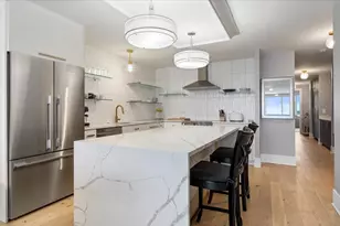 1440 N Lake Shore Dr, Chicago, IL 60610 - Photo 9