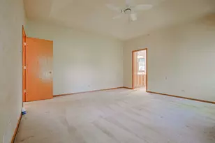 10802 Michigan Dr, Spring Grove, IL 60081 - Photo 17