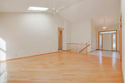 10802 Michigan Drive, Spring Grove, IL 60081 - Photo 5