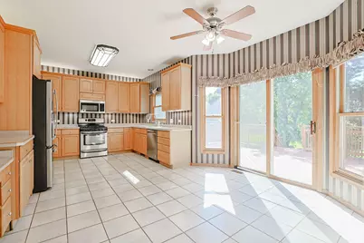 10802 Michigan Drive, Spring Grove, IL 60081 - Photo 9