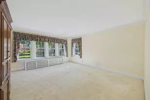 6554 N Campbell Ave, Chicago, IL 60645 - Photo 17