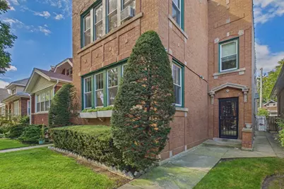 6554 N Campbell Avenue, Chicago, IL 60645 - Photo 3
