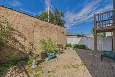 6554 N Campbell Avenue, Chicago, IL 60645 - Photo 31