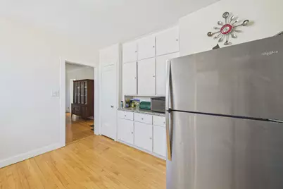 6554 N Campbell Avenue, Chicago, IL 60645 - Photo 11