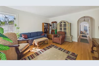 6554 N Campbell Avenue, Chicago, IL 60645 - Photo 5