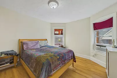 6554 N Campbell Avenue, Chicago, IL 60645 - Photo 7