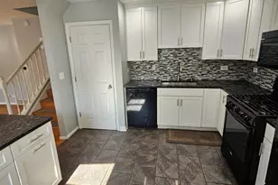618 W Comstock Ave, Elmhurst, IL 60126 - Photo 15
