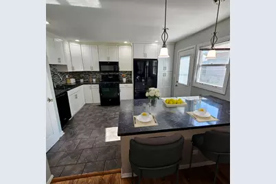 618 W Comstock Avenue, Elmhurst, IL 60126 - Photo 13