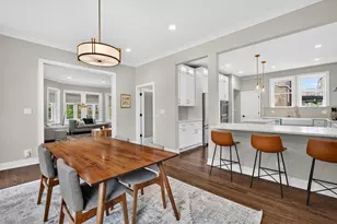 1726 W Jarvis Ave, Chicago, IL 60626 - Photo 11