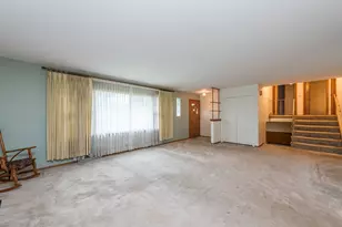 719 Hillside Ave, Antioch, IL 60002 - Photo 13