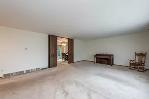 719 Hillside Ave, Antioch, IL 60002 - Photo 11