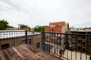 3504 N Fremont St, Chicago, IL 60657 - Photo 17