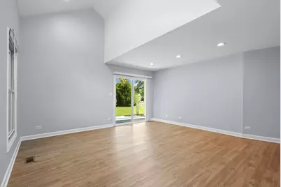 4 S Stonington Drive, Palatine, IL 60074 - Photo 3