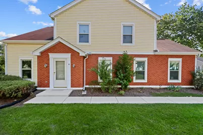4 S Stonington Drive, Palatine, IL 60074 - Photo 1
