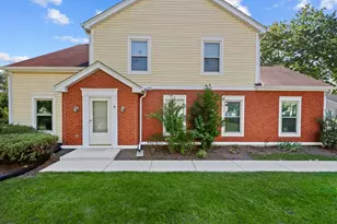 4 S Stonington Dr, Palatine, IL 60074 - Photo 1