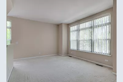 726 Summit Lane, Vernon Hills, IL 60061 - Photo 15