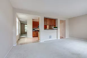 726 Summit Ln, Vernon Hills, IL 60061 - Photo 9