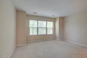 726 Summit Ln, Vernon Hills, IL 60061 - Photo 19
