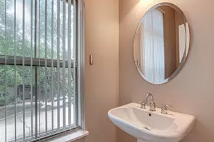 726 Summit Ln, Vernon Hills, IL 60061 - Photo 17