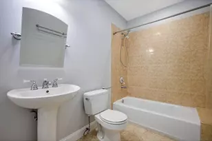 1644 N Campbell Ave, Chicago, IL 60647 - Photo 25