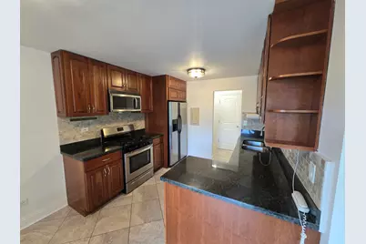 940 E Old Willow Road #210, Prospect Heights, IL 60070 - Photo 9