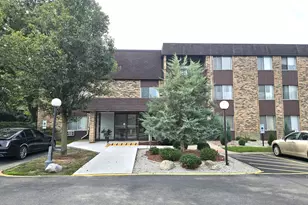 940 E Old Willow Rd, Prospect Heights, IL 60070 - Photo 1