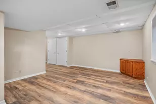 1507 Forever Ave, Libertyville, IL 60048 - Photo 21