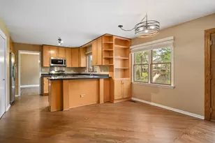 1507 Forever Ave, Libertyville, IL 60048 - Photo 11