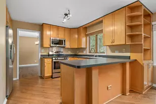 1507 Forever Ave, Libertyville, IL 60048 - Photo 7
